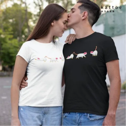 3 Cats Graphic T-Shirt | Singapore Playful Streetwear Unisex Tee