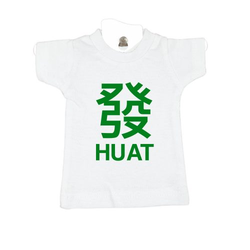 Huat-white-mini-tee-miniature-figurine-toy-clothing