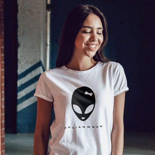 t-shirt-mockup-of-a-pretty-girl-smiling.jpg